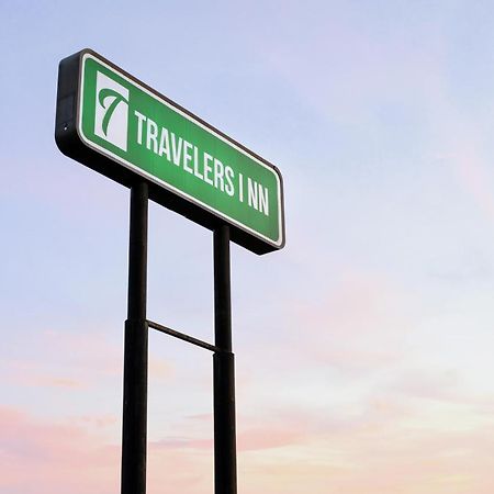 Travelers Inn Medford Exterior photo